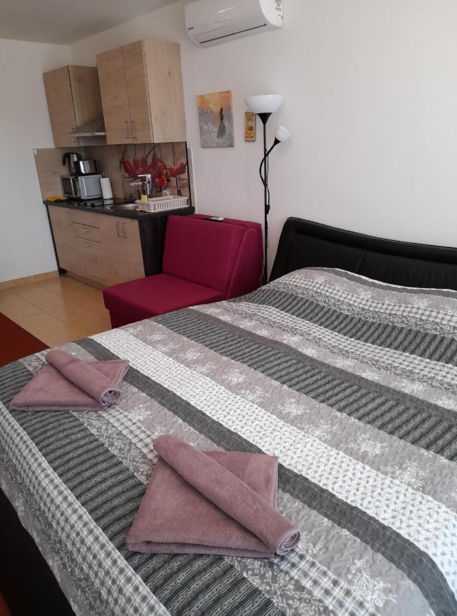 Honey Apartment Moravske-Toplice Eksteriør billede