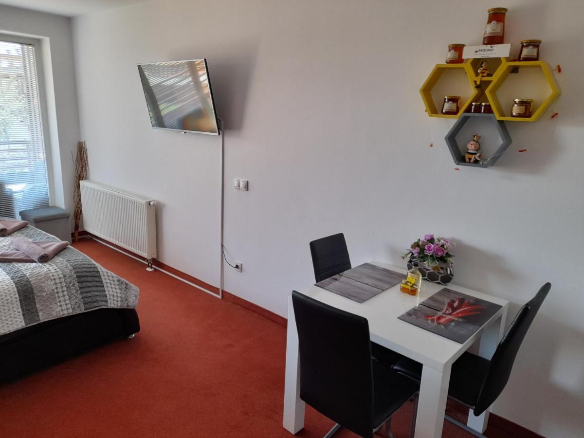 Honey Apartment Moravske-Toplice Eksteriør billede